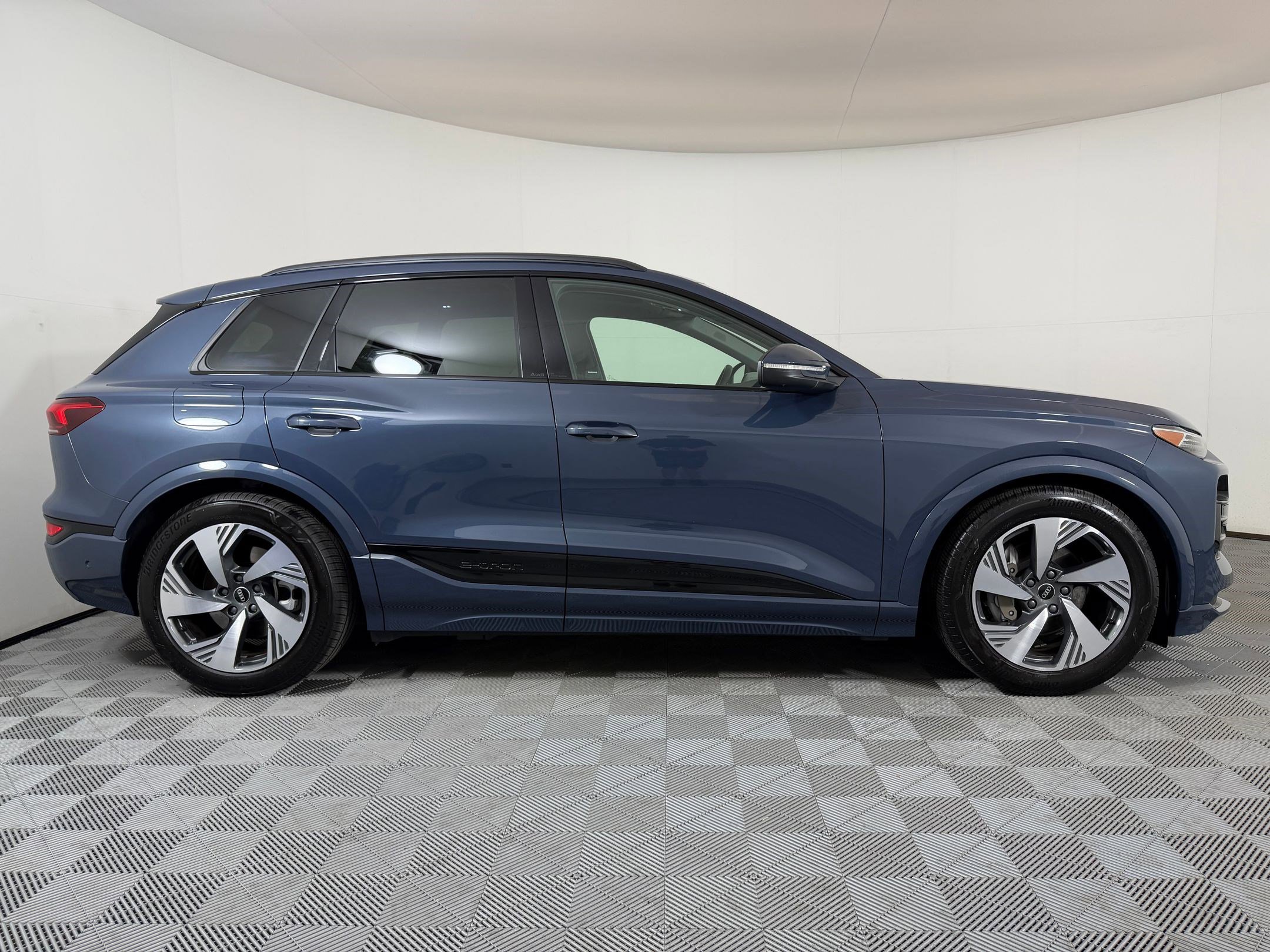 Certified 2025 Audi Q6 e-tron Prestige w/ Beige Warm Weather Package image 8