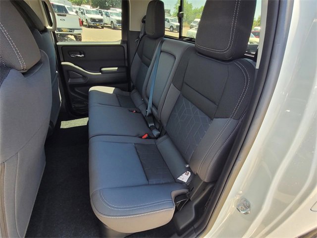 New 2025 Nissan Frontier SV w/ SV Convenience Package image 6