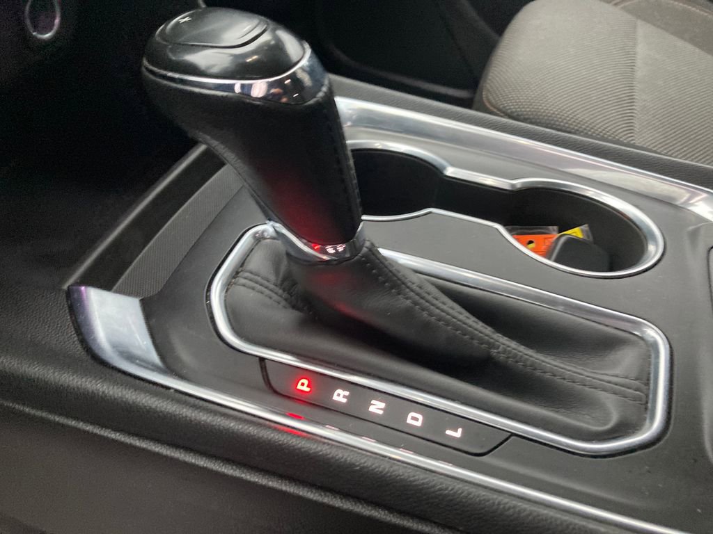 Used 2019 Chevrolet Traverse LT image 28