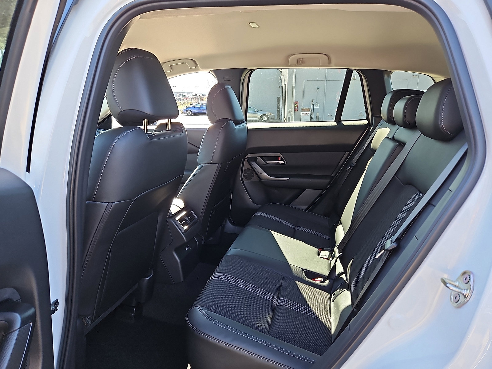 New 2026 MAZDA CX-50 AWD 2.5 S w/ Select Package image 8