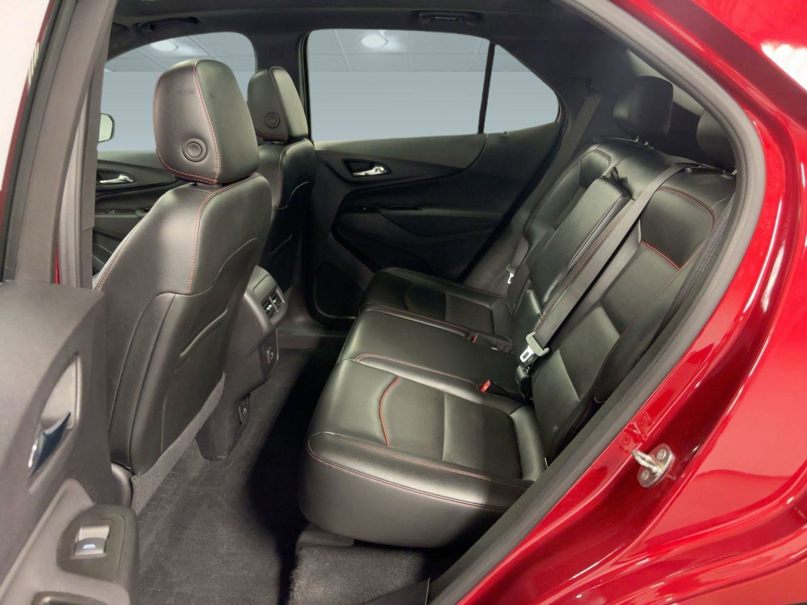 Certified 2023 Chevrolet Equinox RS w/ RS Leather Package image 14