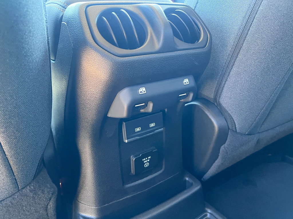 Certified 2025 Jeep Wrangler Sahara image 16