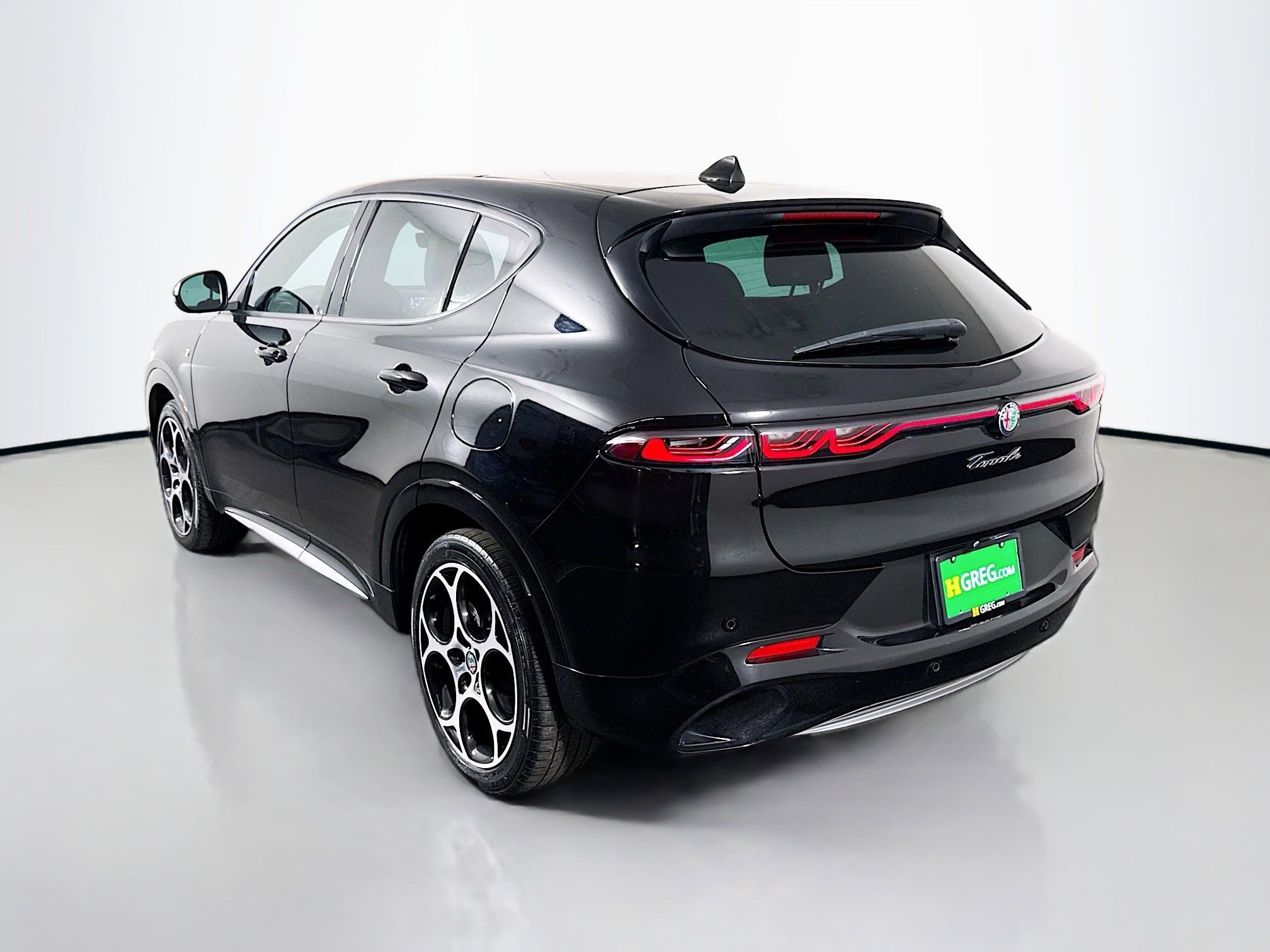 Used 2024 Alfa Romeo Tonale Ti AWD/4WD image 7