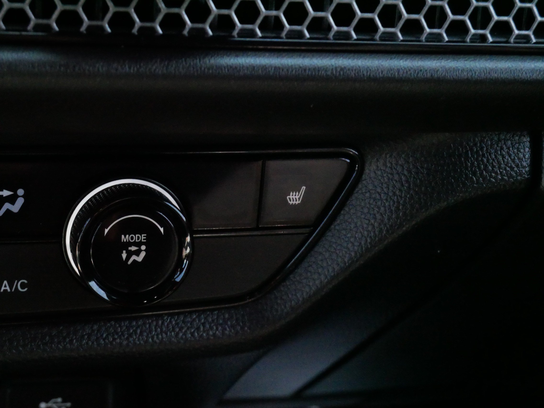 Certified 2024 Honda HR-V Sport image 29