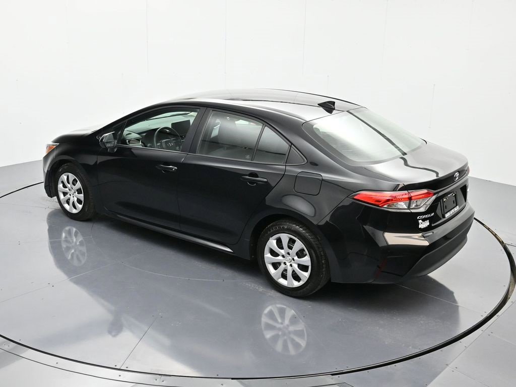 Used 2023 Toyota Corolla LE image 39