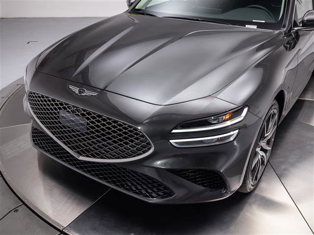 New 2026 Genesis G70 2.5T Prestige image 9