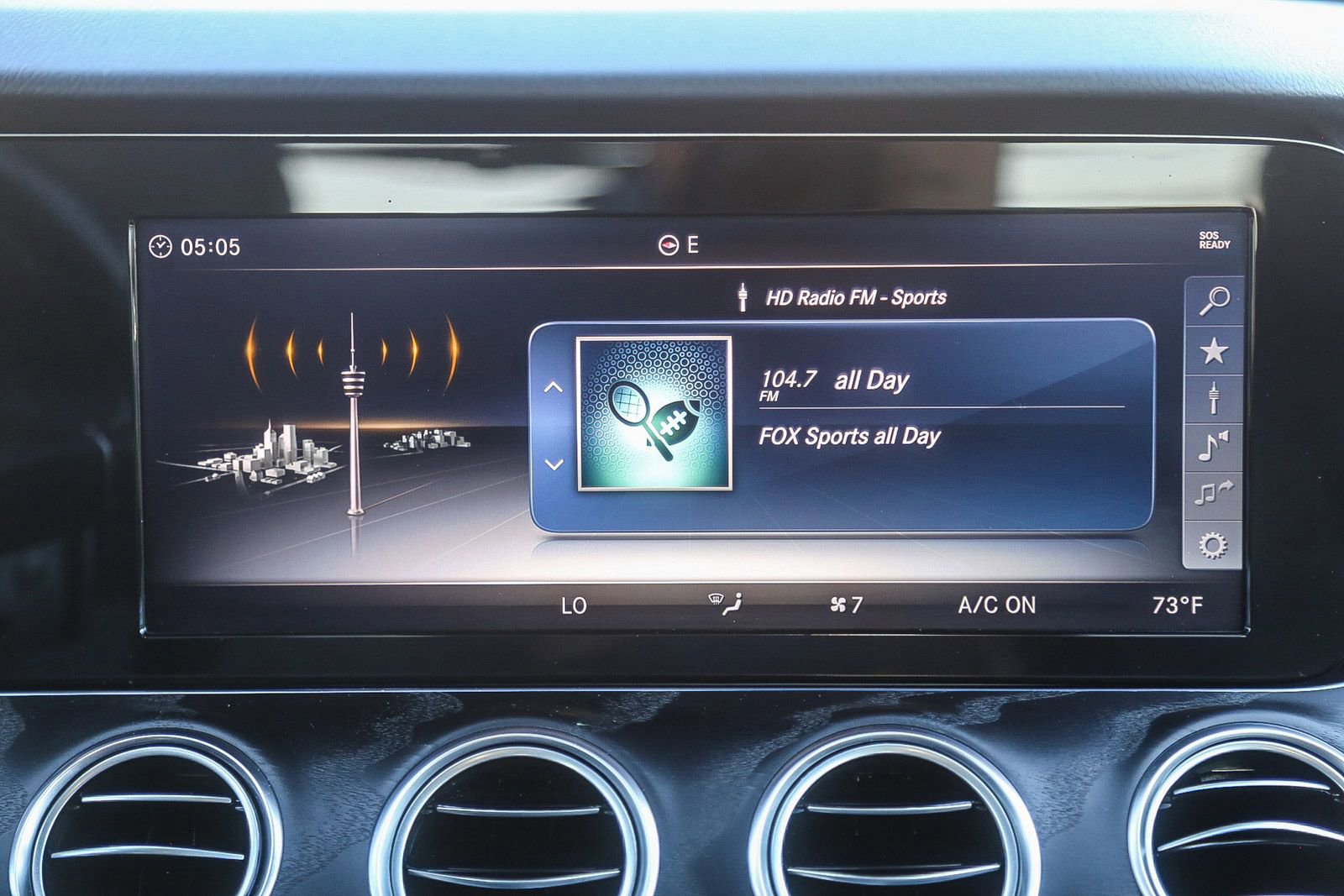 Used 2018 Mercedes-Benz E 300 w/ Premium 3 Package (Q03) image 13