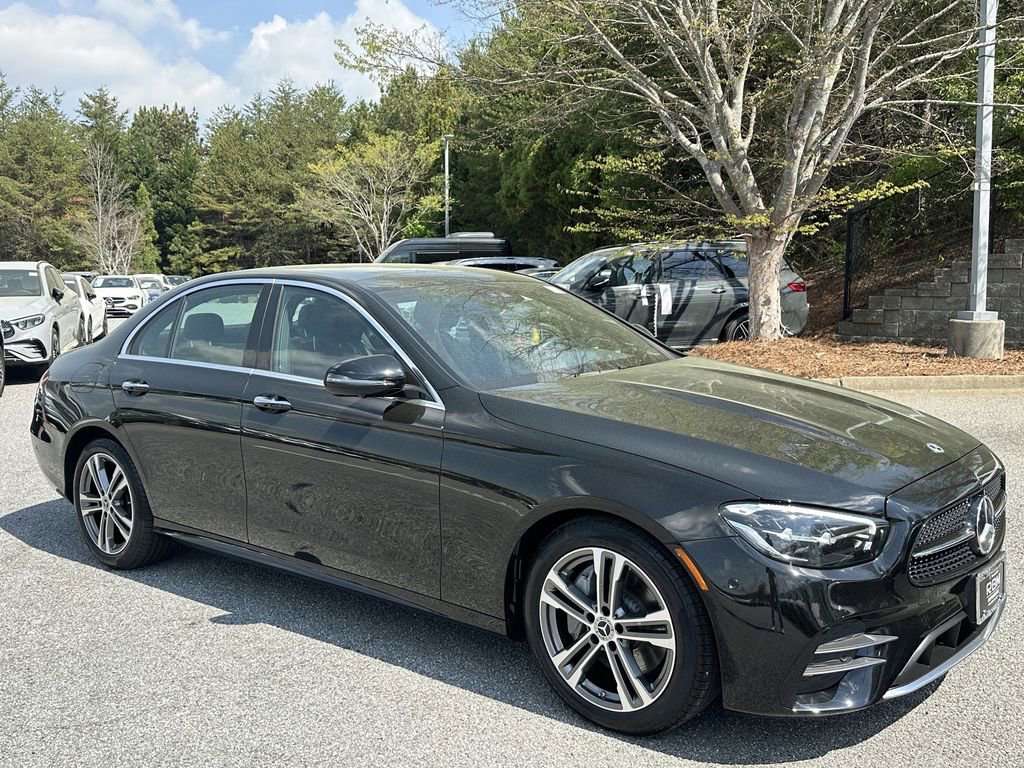 Certified 2022 Mercedes-Benz E 350 4MATIC Sedan image 2