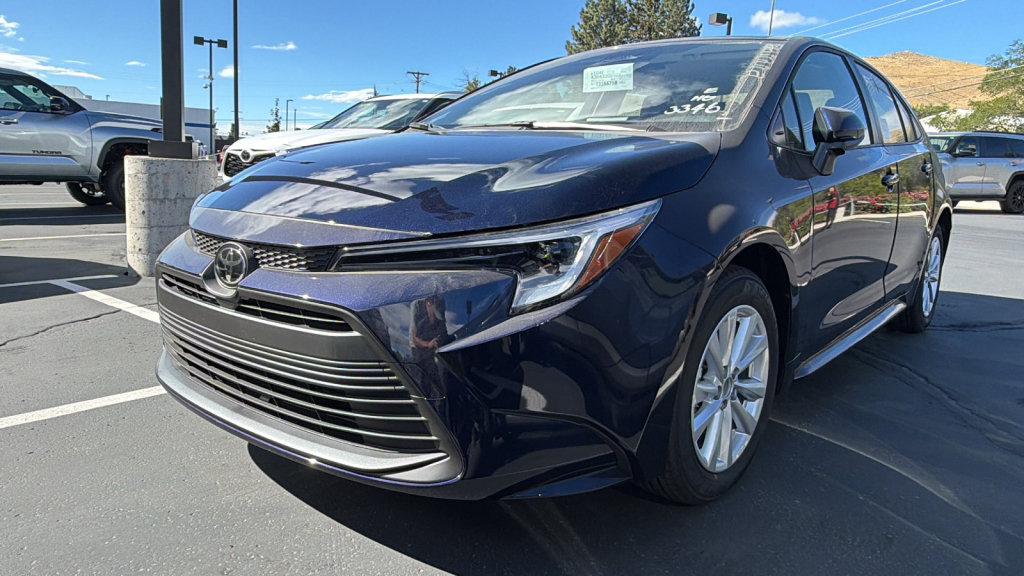 New 2026 Toyota Corolla LE FWD image 4