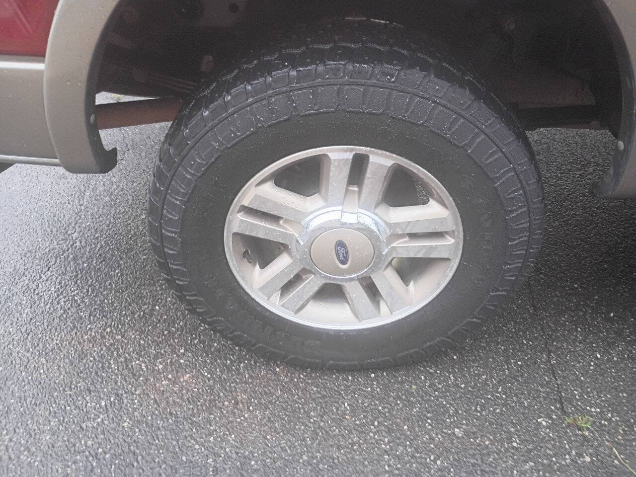 Used 2005 Ford F150 Lariat AWD/4WD image 21
