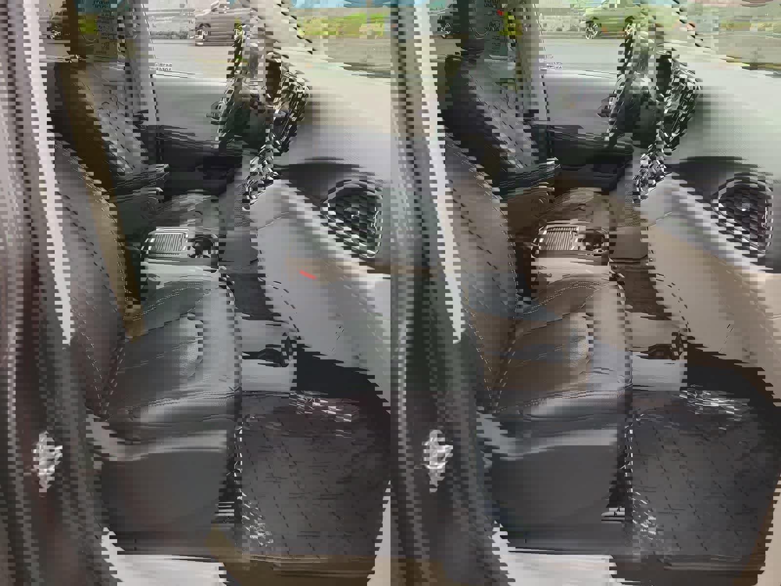 Used 2022 Chrysler Pacifica Touring-L FWD image 22