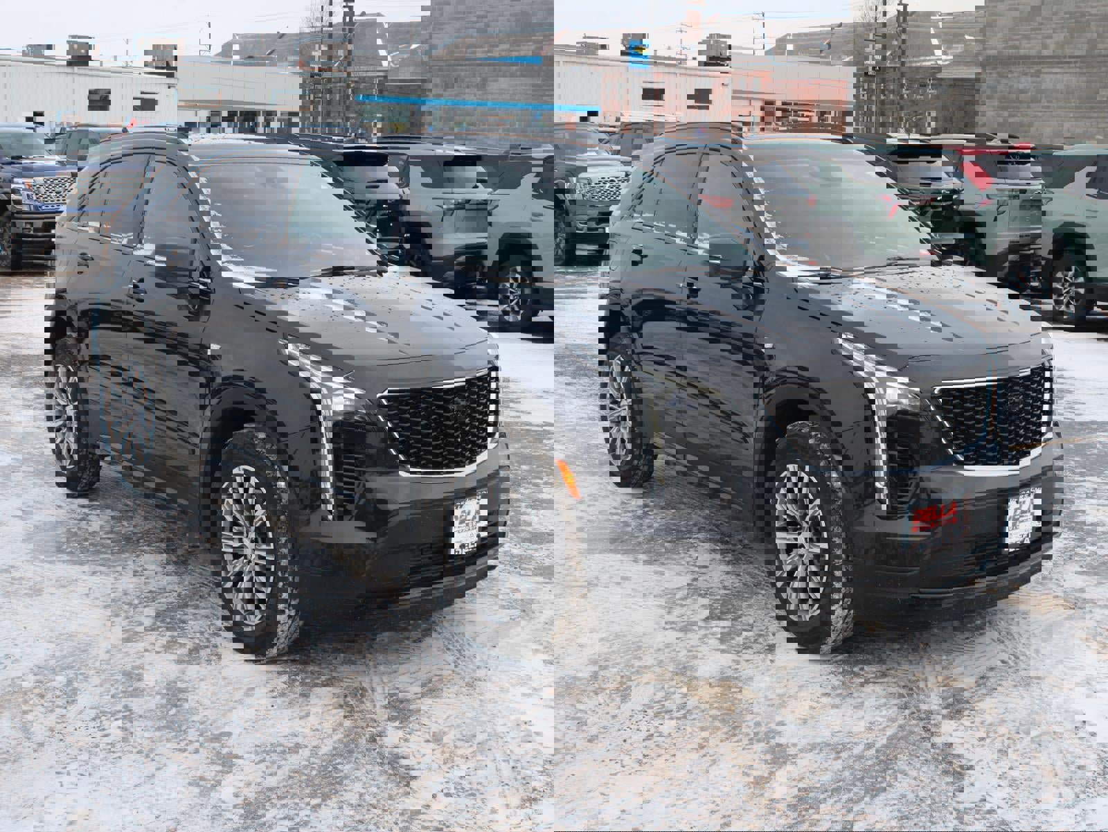 Used 2023 Cadillac XT4 Sport image 3