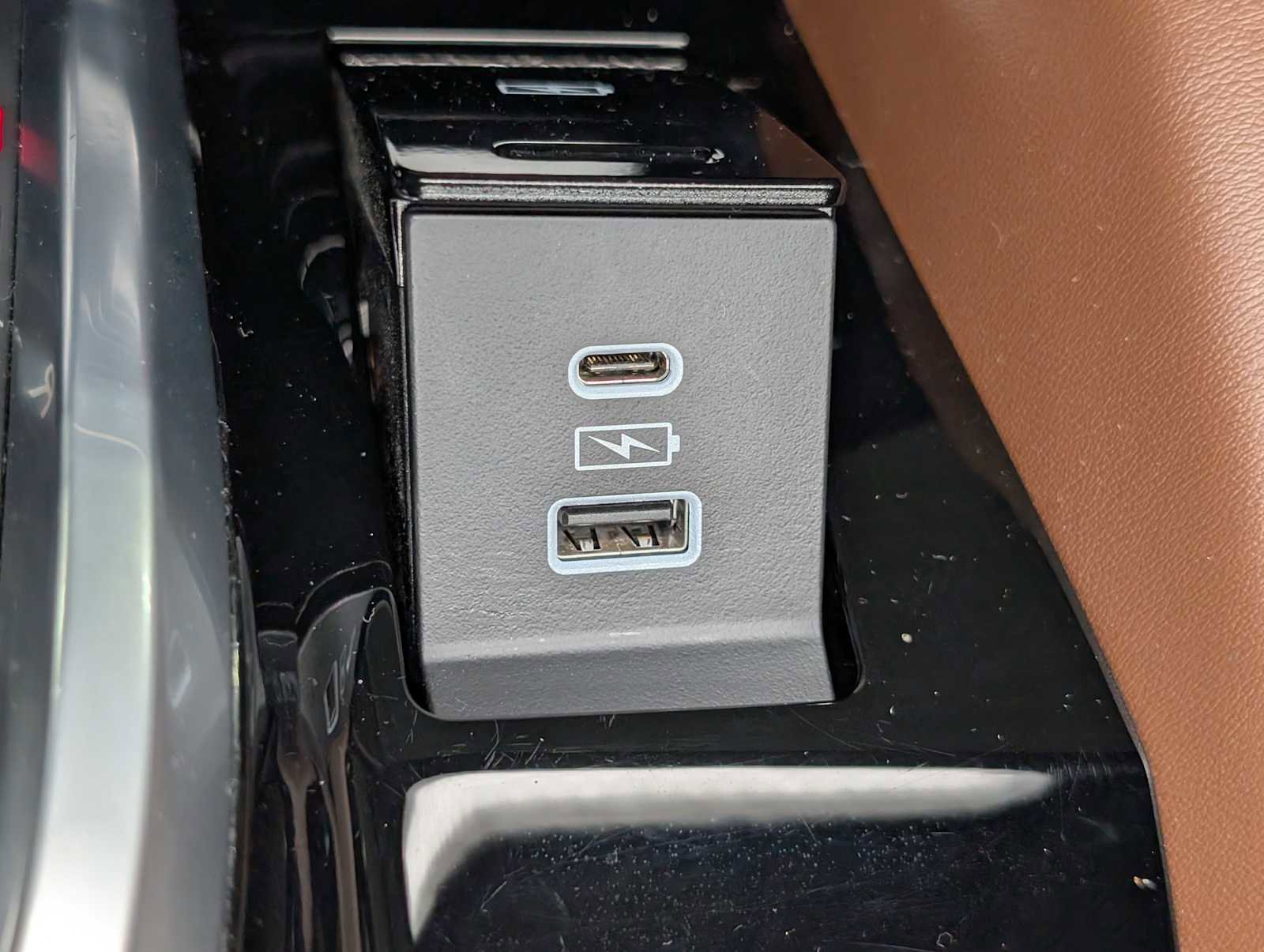 Certified 2023 Acura MDX w/Technology Package image 37