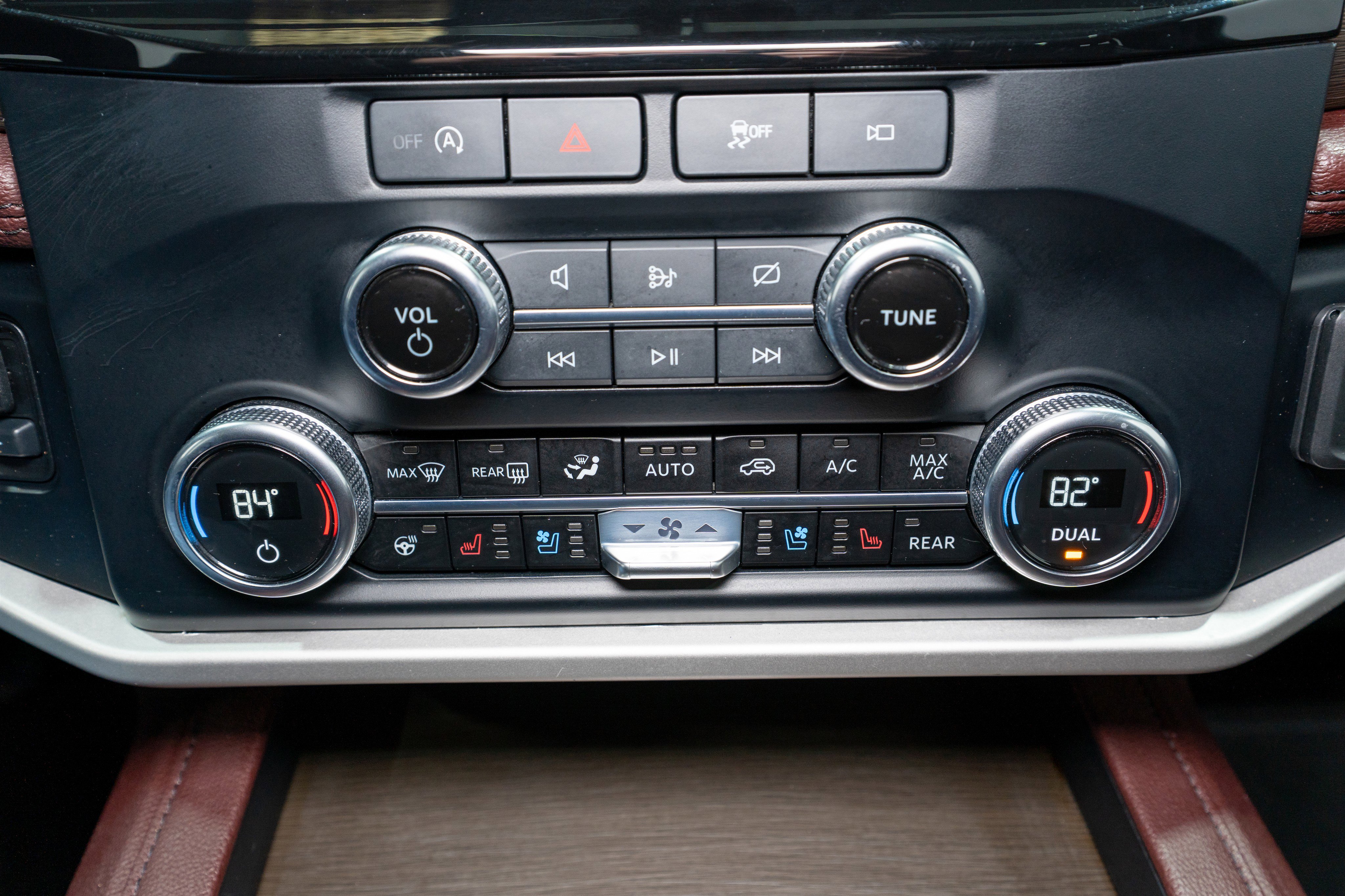 Used 2023 Ford Expedition Max Limited image 25