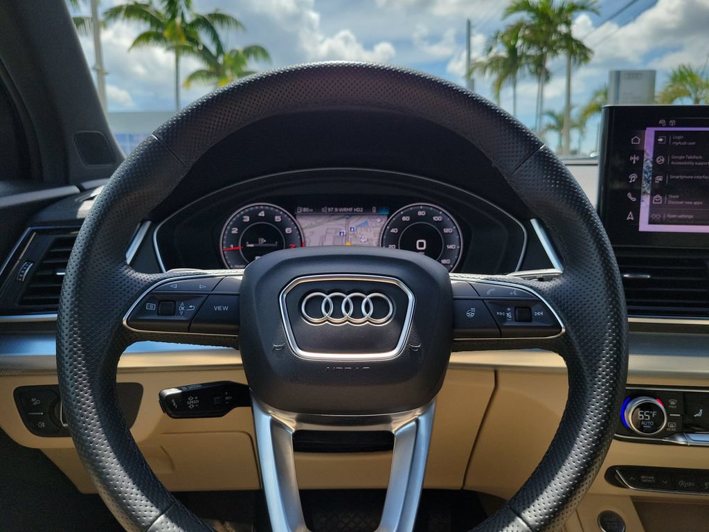 Certified 2025 Audi Q5 2.0T Premium Plus AWD/4WD image 8