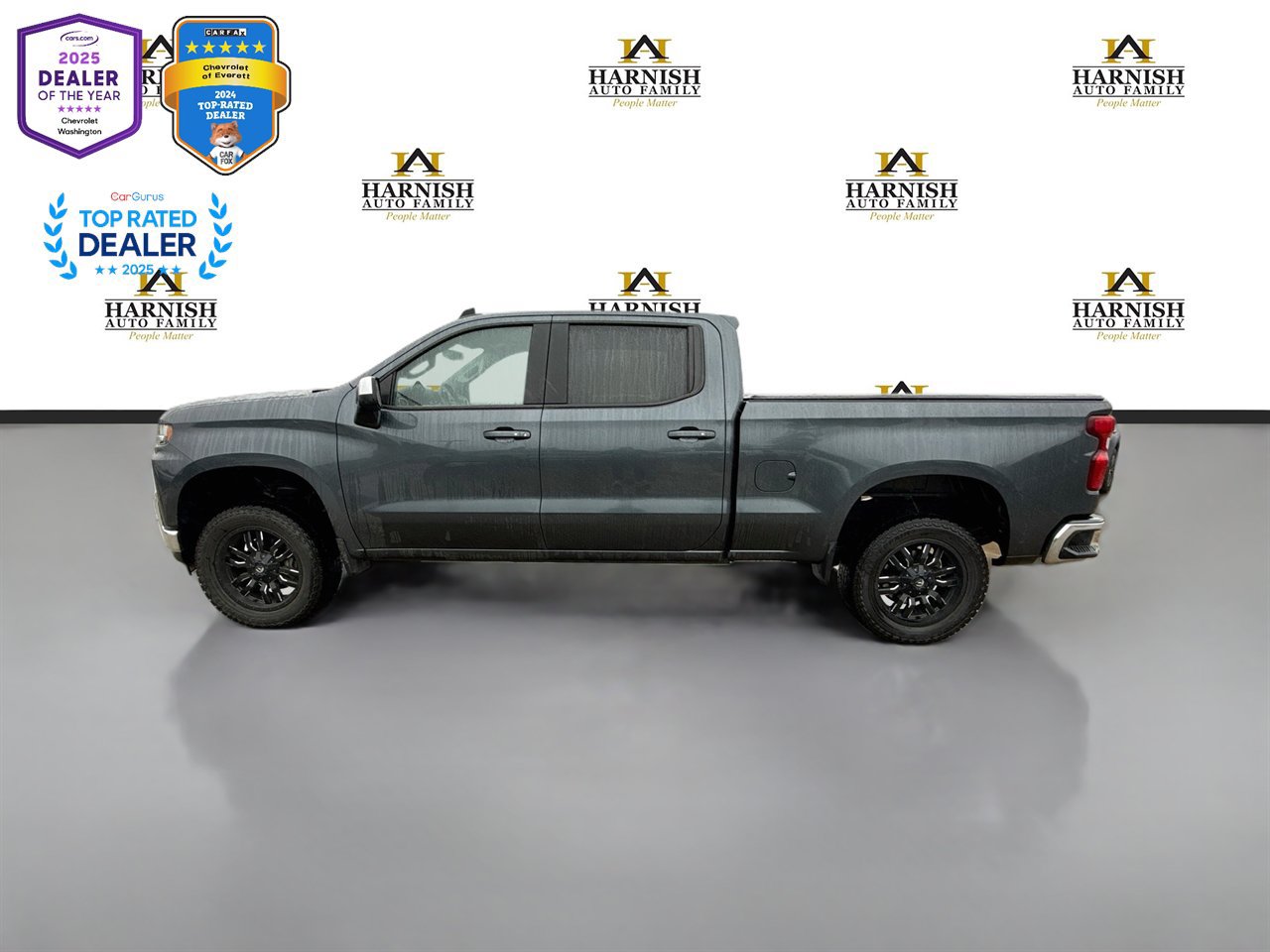 Used 2019 Chevrolet Silverado 1500 LT w/ All-Star Edition AWD/4WD image 2