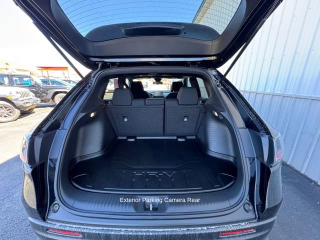 Used 2025 Honda HR-V Sport image 24