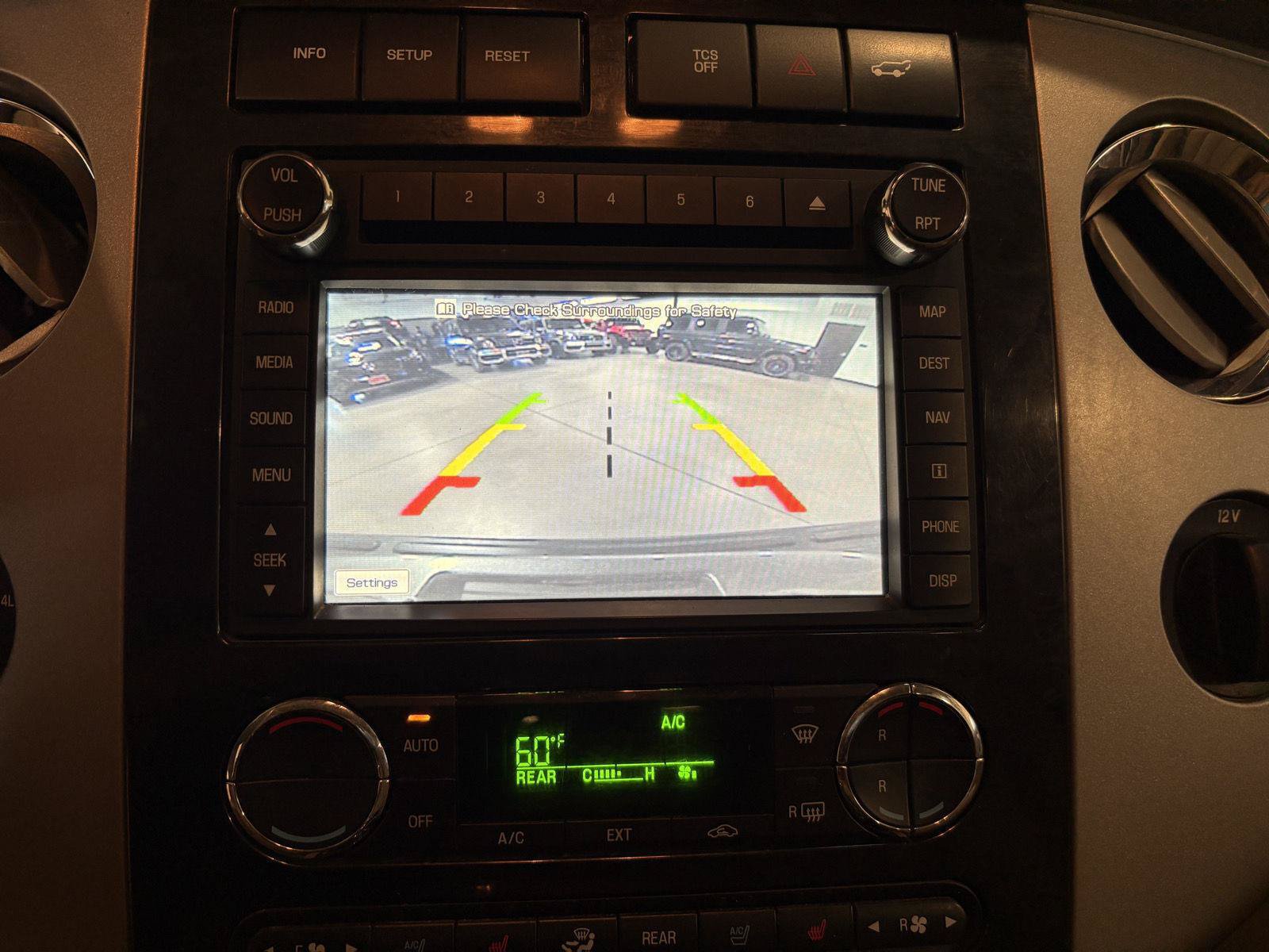 Used 2012 Ford Expedition Limited AWD/4WD image 23