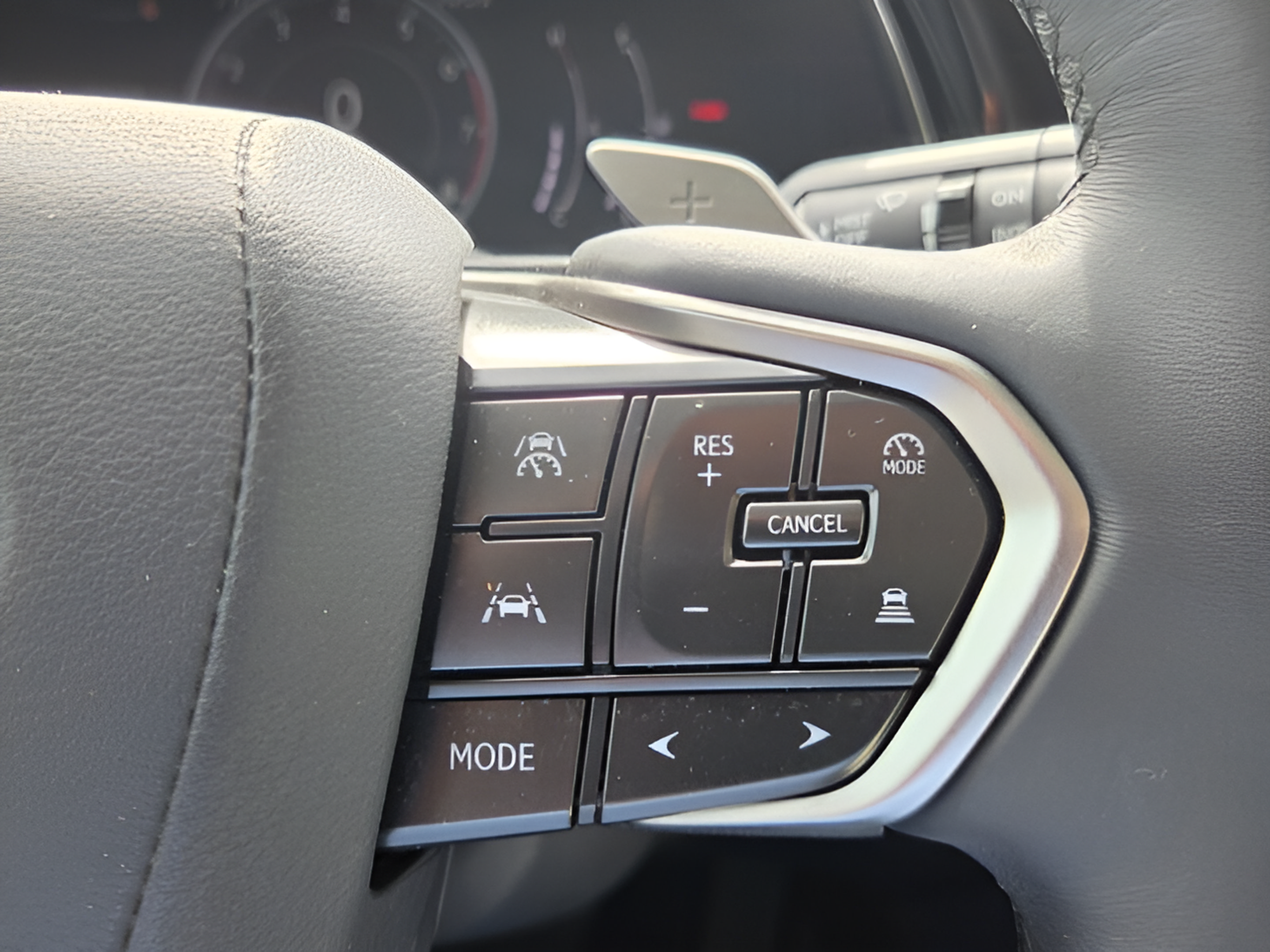 Used 2024 Lexus RX 350 FWD w/ Technology Package image 25