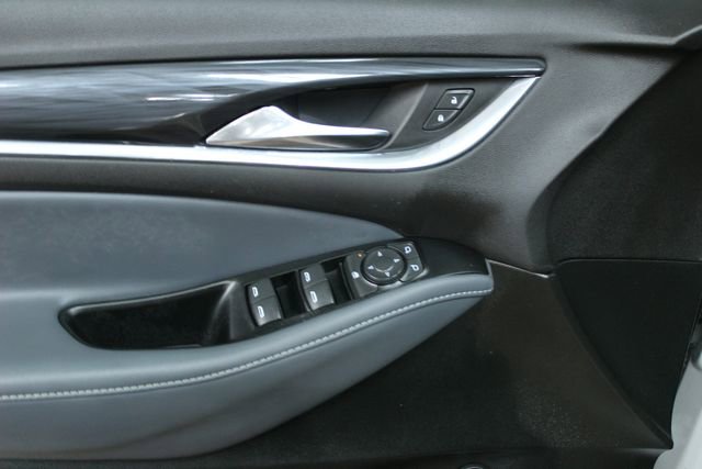 Used 2024 Buick Enclave Essence w/ Experience Buick Package image 14