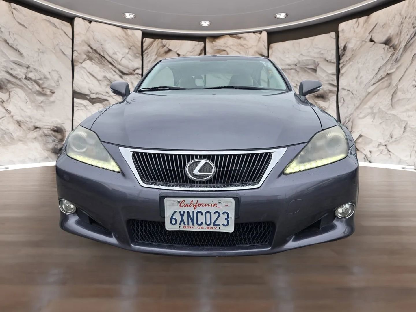 Used 2012 Lexus IS 250C image 2