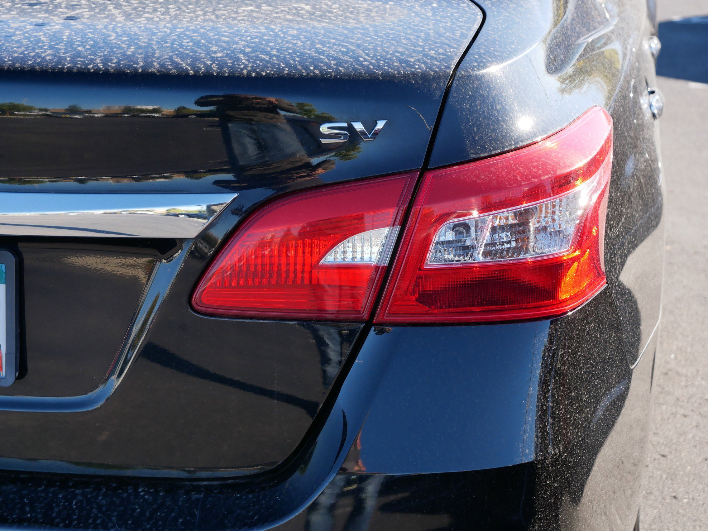 Used 2018 Nissan Sentra SV image 17