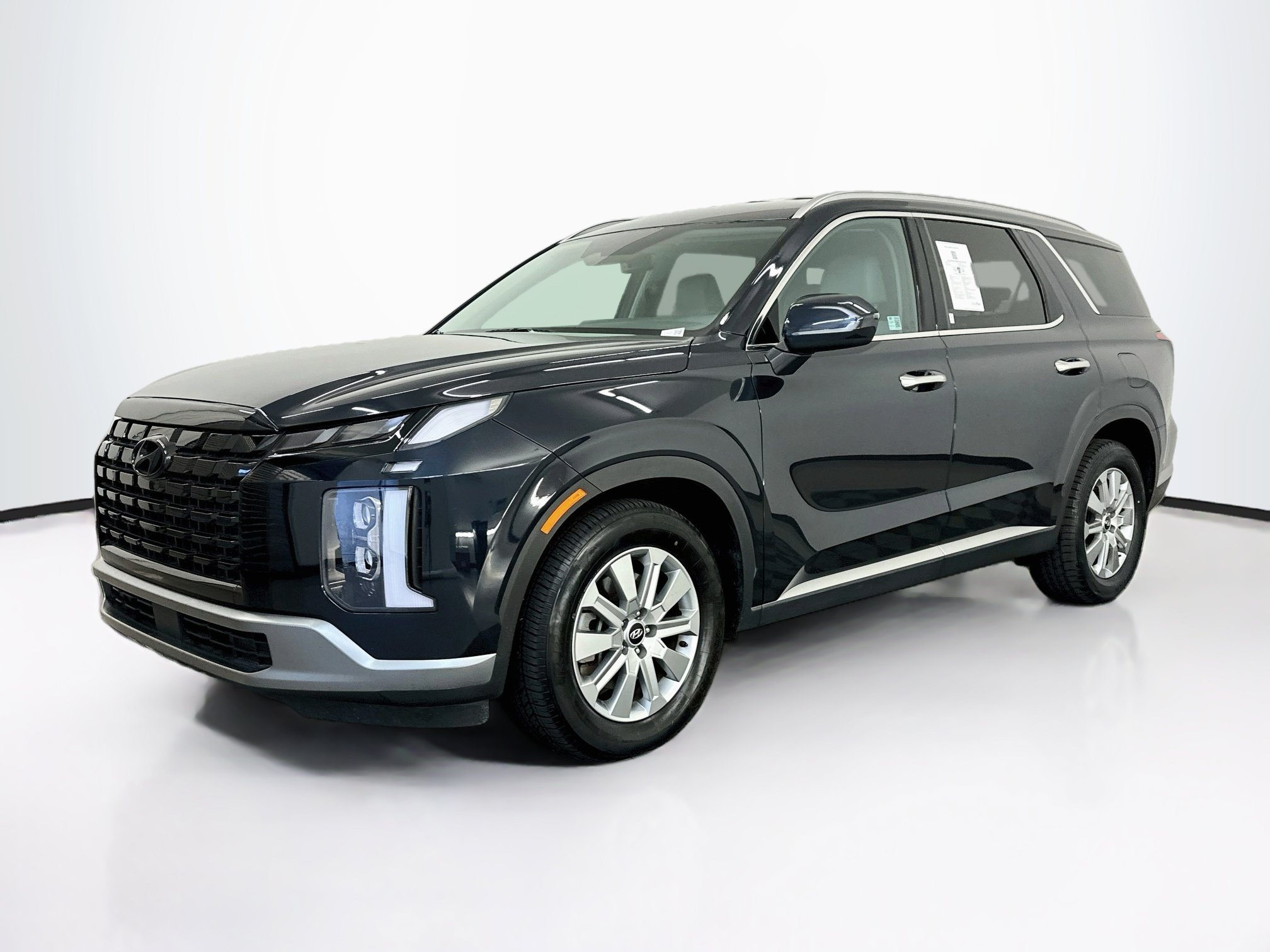 Used 2025 Hyundai Palisade SEL AWD/4WD image 3