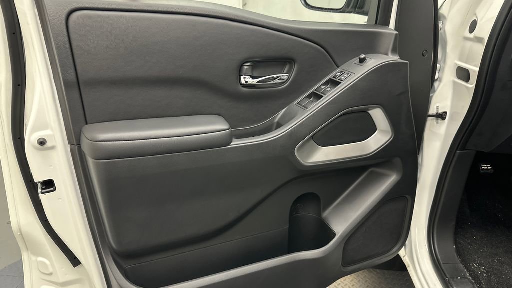 New 2026 Nissan Frontier SV w/ Tow Package image 14