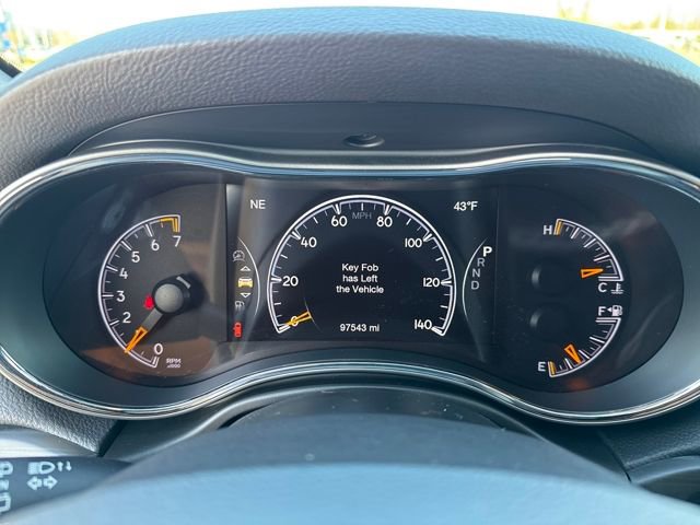 Used 2020 Jeep Grand Cherokee Altitude image 16