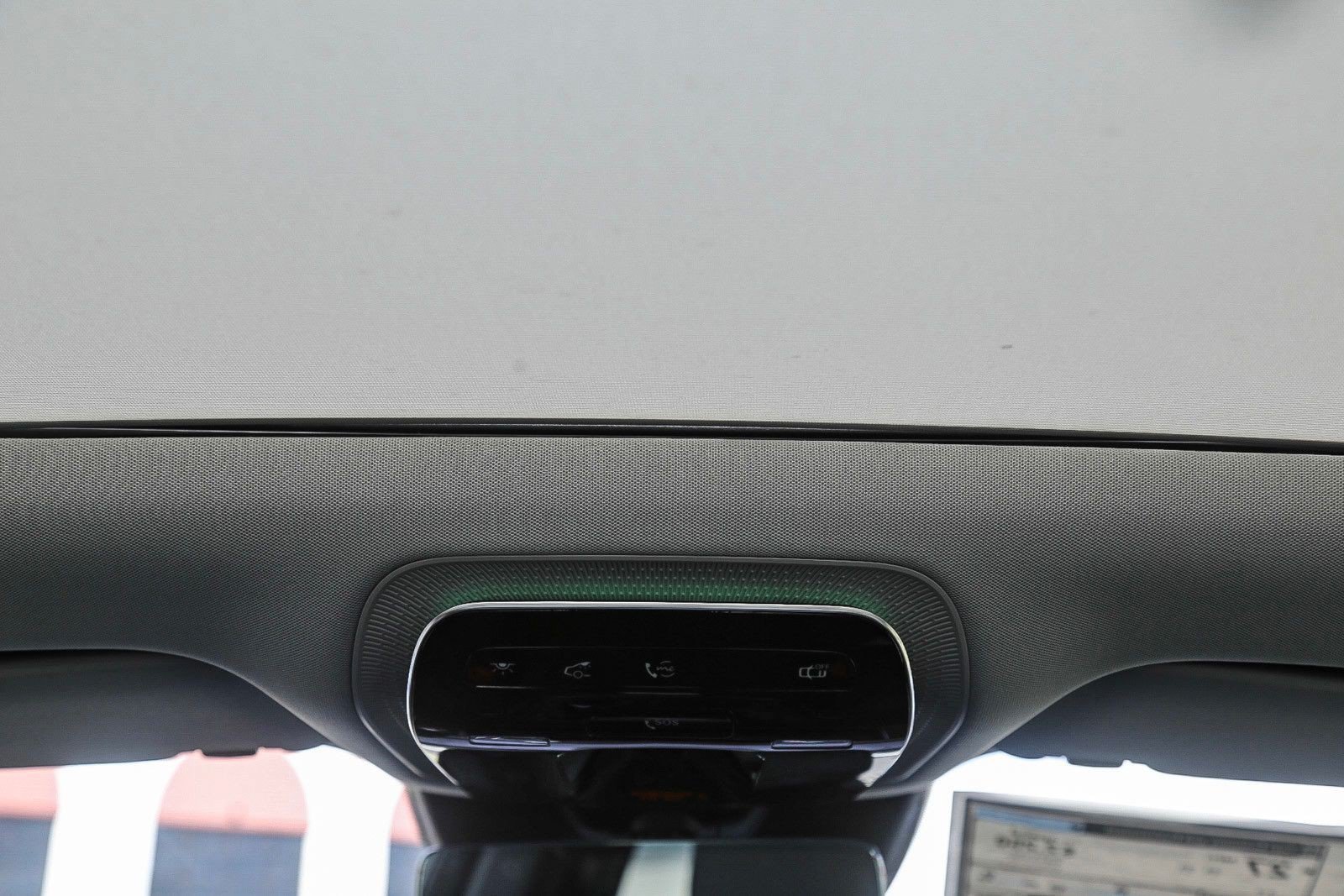 New 2024 Mercedes-Benz E 350 4MATIC Sedan image 14