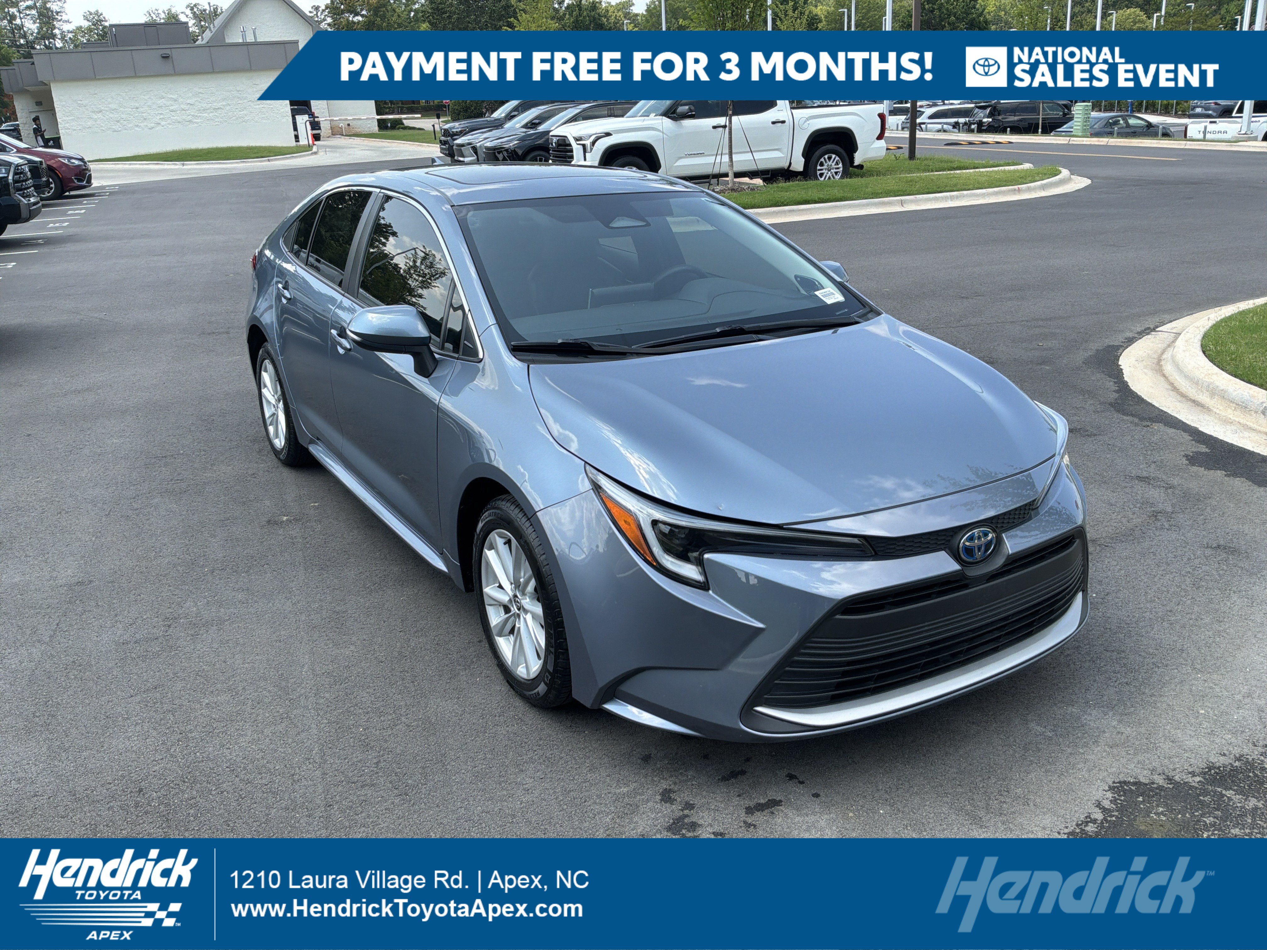 Used 2023 Toyota Corolla XLE FWD image 1