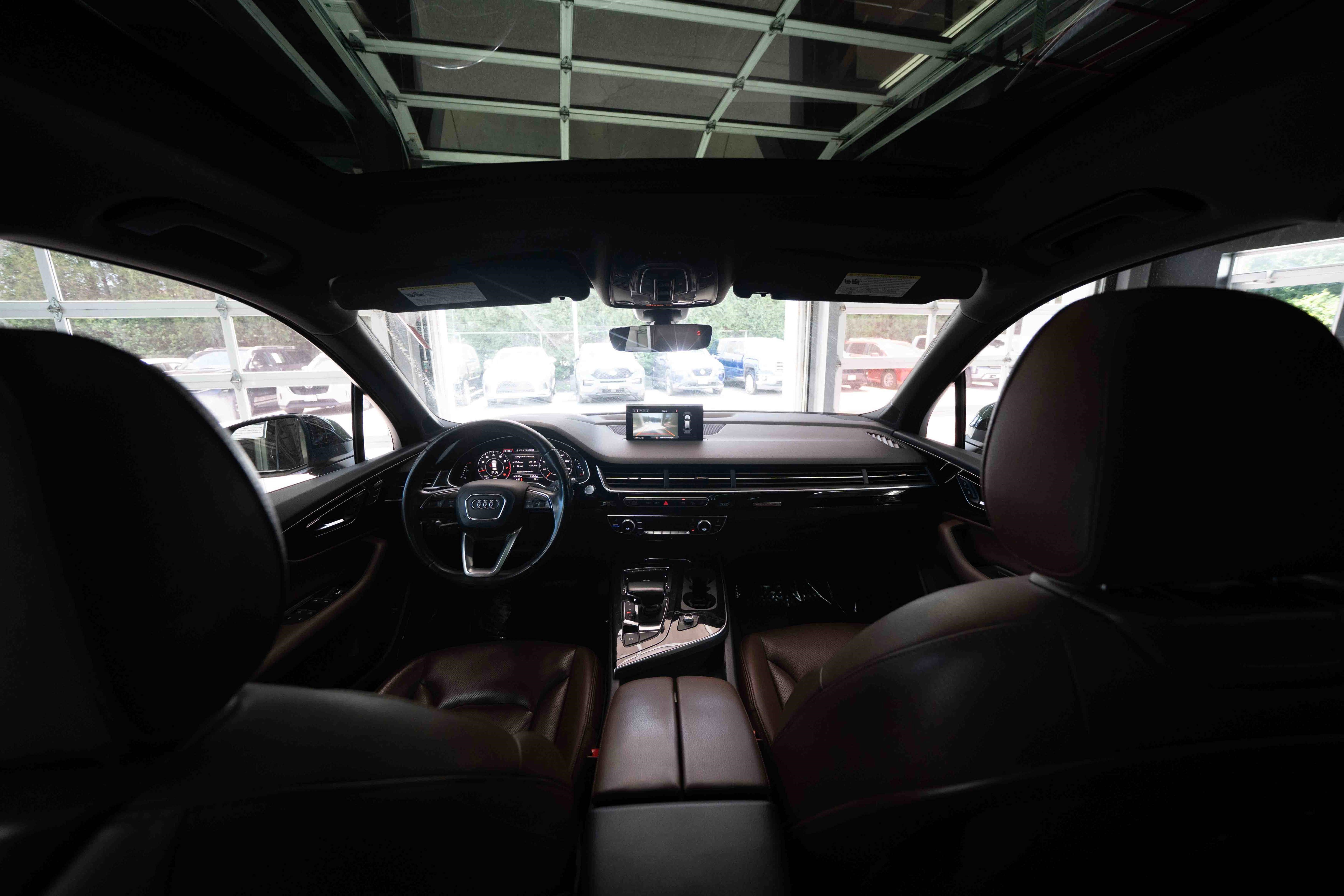 Used 2018 Audi Q7 3.0T Prestige AWD/4WD image 19