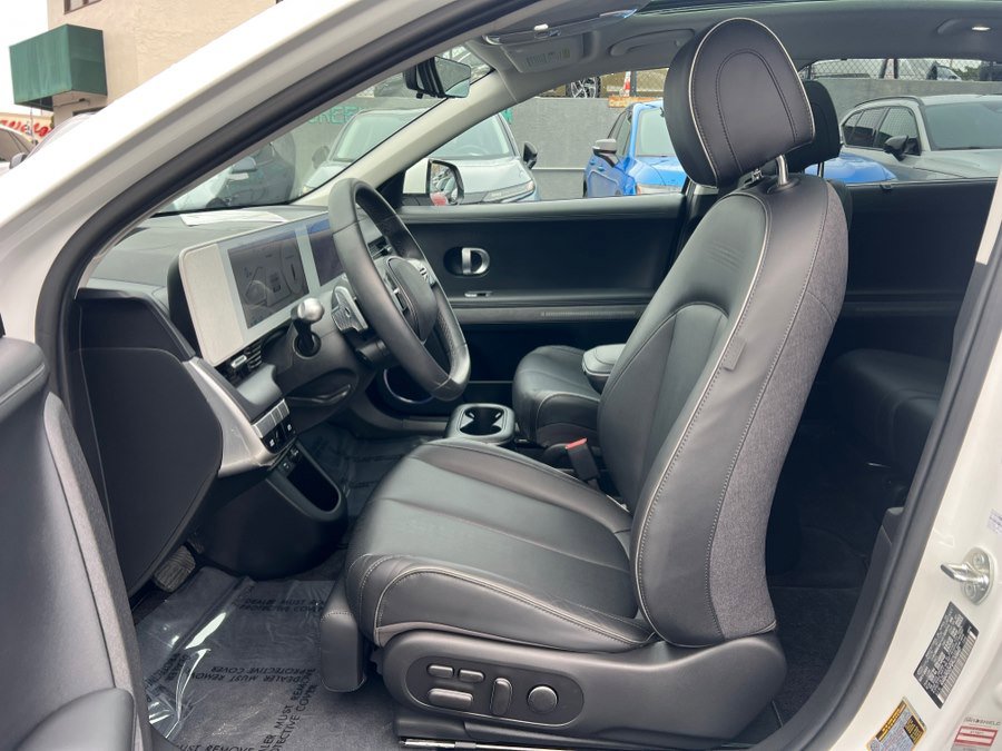 Used 2024 Hyundai Ioniq 5 Limited image 14
