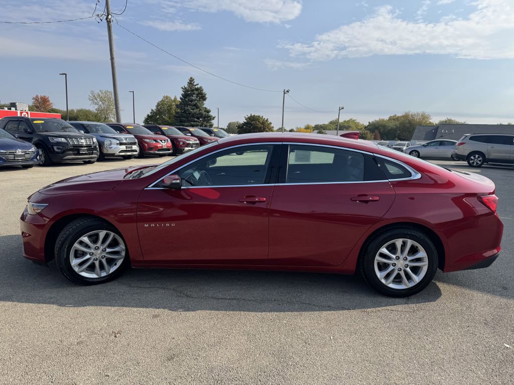 Used 2016 Chevrolet Malibu LT w/ Leather Package image 4