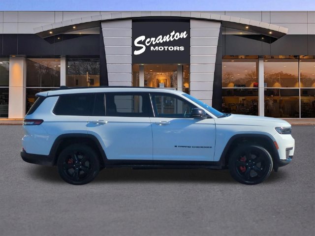 Used 2022 Jeep Grand Cherokee L Laredo AWD/4WD image 6