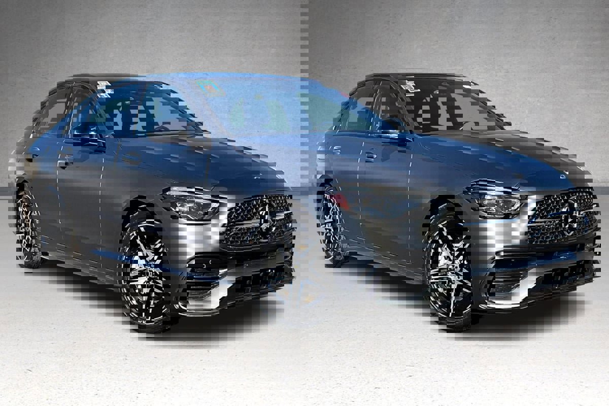 Used 2023 Mercedes-Benz C 300 Sedan w/ AMG Line w/ Night Package image 2