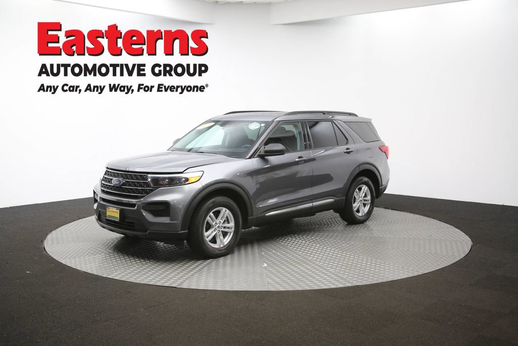 Used 2022 Ford Explorer XLT image 55