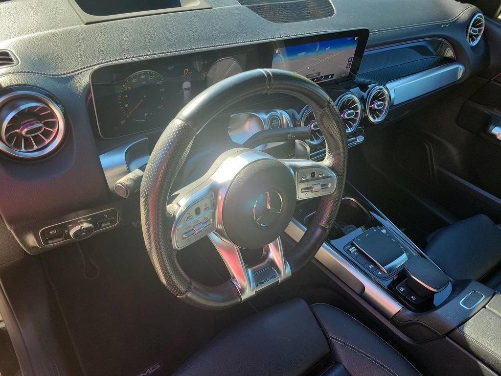 Used 2021 Mercedes-Benz GLB 35 AMG 4MATIC image 25