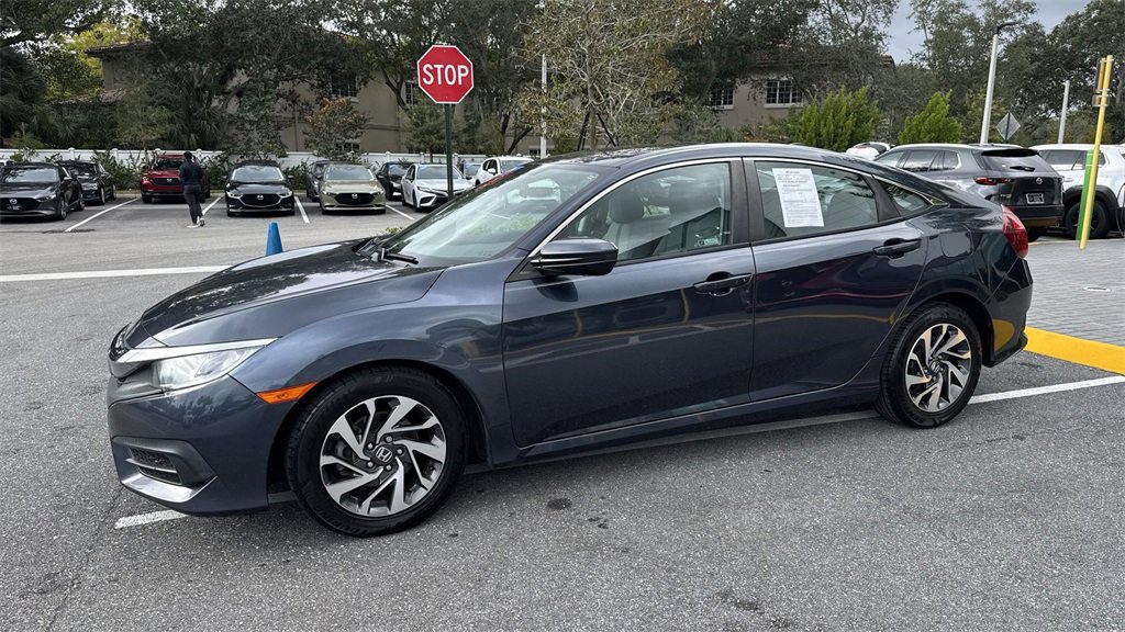 Used 2018 Honda Civic EX image 11
