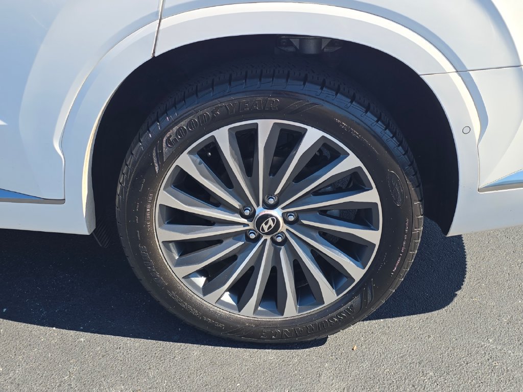 Used 2024 Hyundai Palisade Calligraphy FWD image 10
