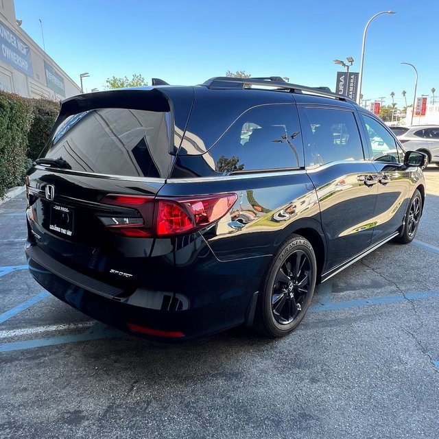 Used 2023 Honda Odyssey Sport image 8