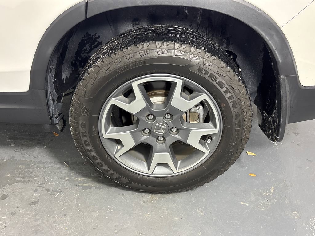 Used 2023 Honda Passport TrailSport image 42