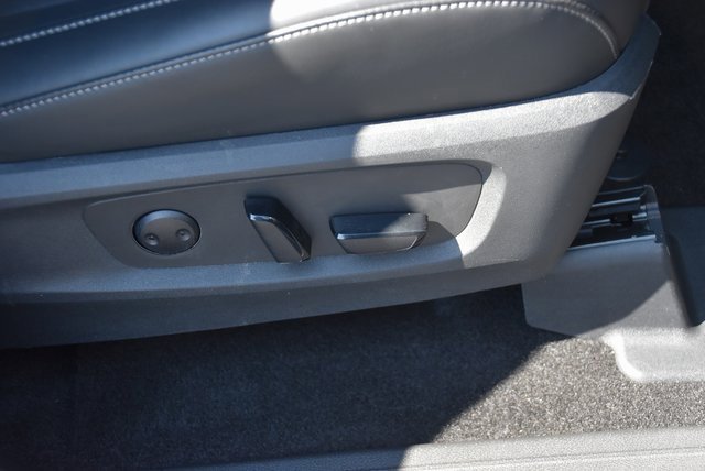 Used 2025 INFINITI QX60 Luxe w/ Lighting Package (N94) image 35