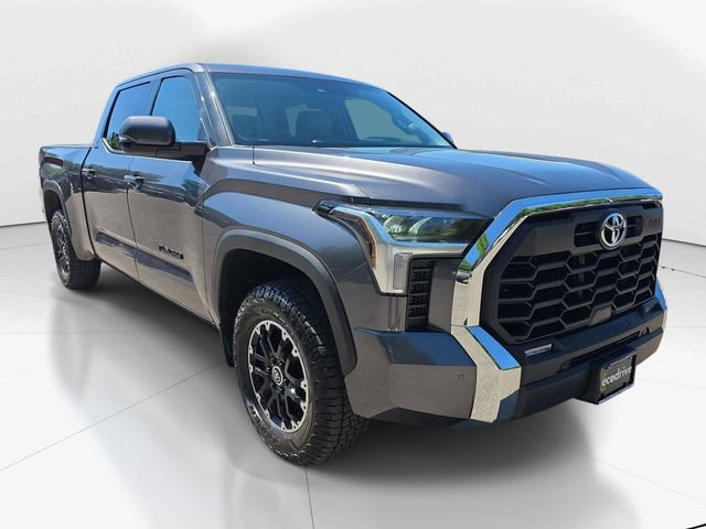 Used 2022 Toyota Tundra SR5 w/ TRD Off-Road Premium Package AWD/4WD image 3