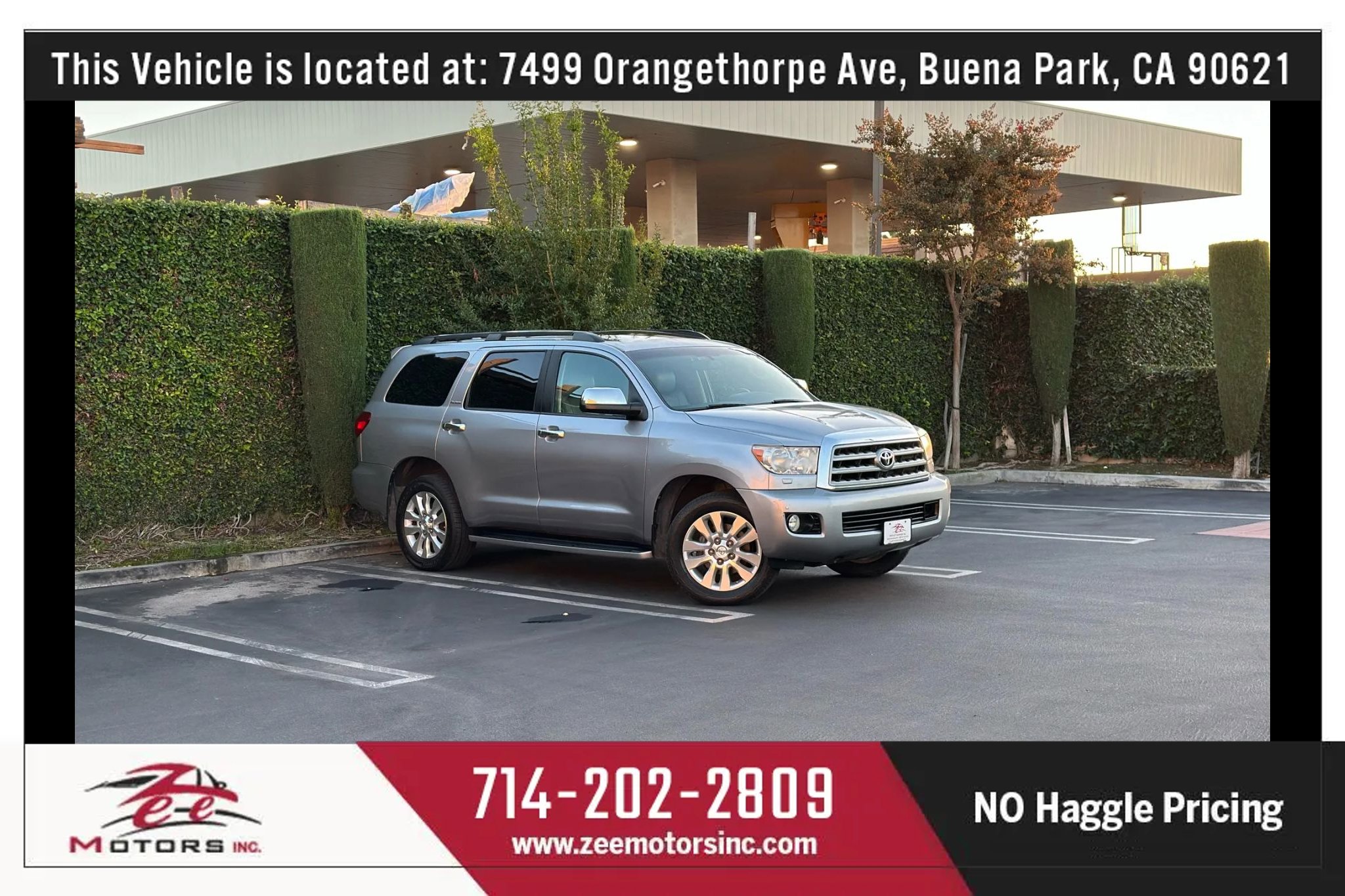 Used 2013 Toyota Sequoia Platinum RWD image 2