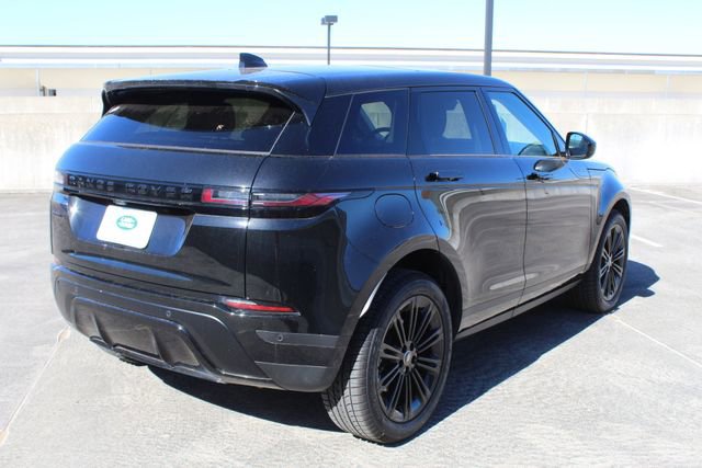 Used 2025 Land Rover Range Rover Evoque S image 2