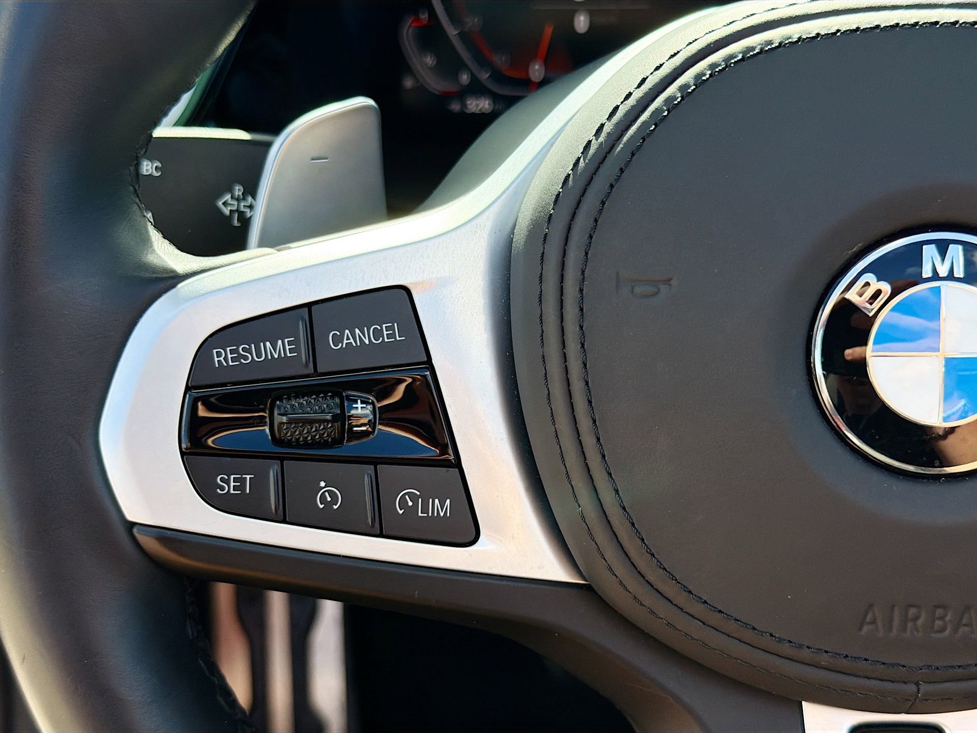 Certified 2025 BMW Z4 sDrive30i image 36