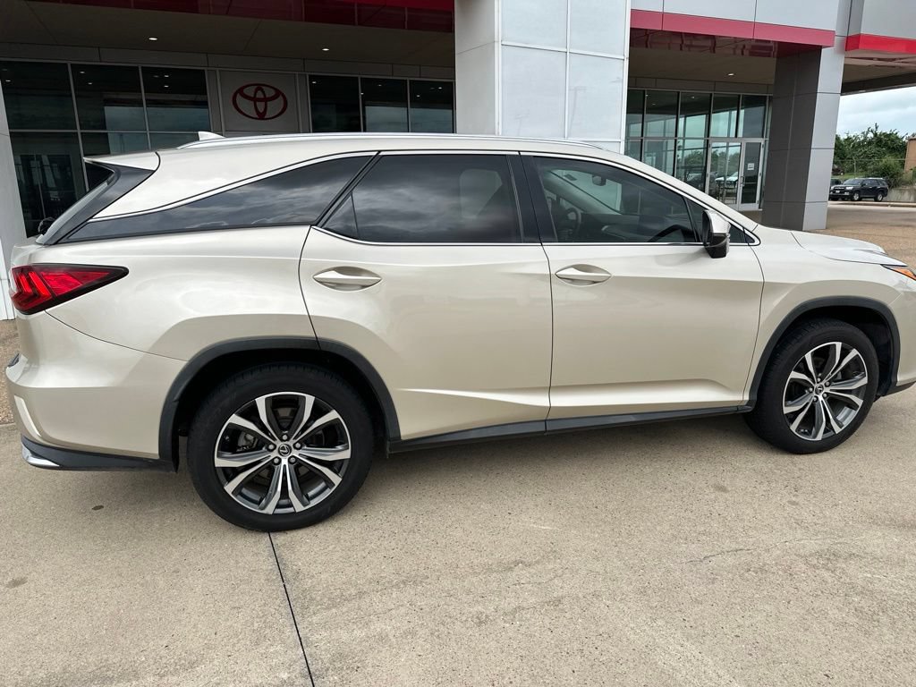 Used 2018 Lexus RX 350L AWD w/ Premium Package image 8