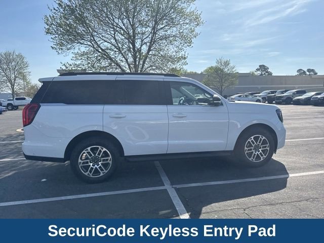 Used 2025 Ford Expedition Active image 8