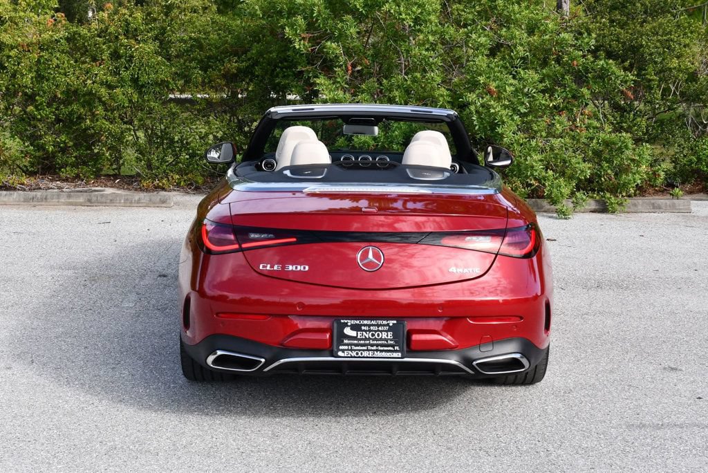 Used 2024 Mercedes-Benz CLE 300 4MATIC Cabriolet image 40